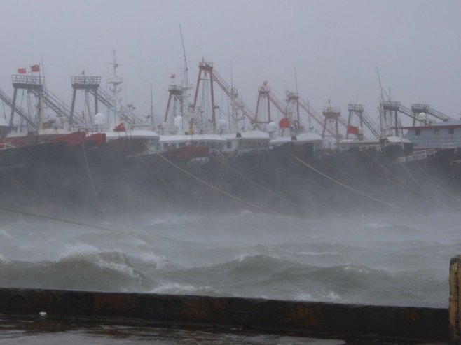 Tajfun (Foto:  EPA/XINHUA / Pan Yujie ) - 