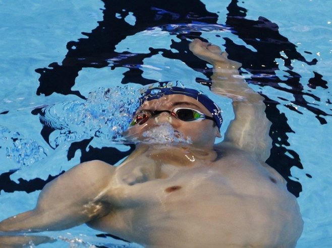 Nikola Aćin postavio novi nacionalni rekord na 100 metara slobodnim stilom