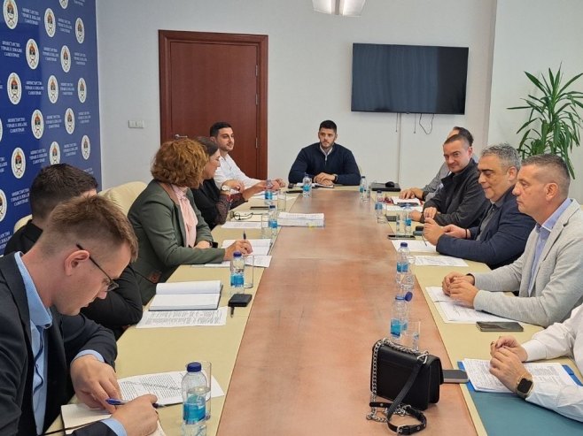 Konsultacije o zaključivanju Posebnog kolektivnog ugovora za zaposlene u lokalnoj samoupravi