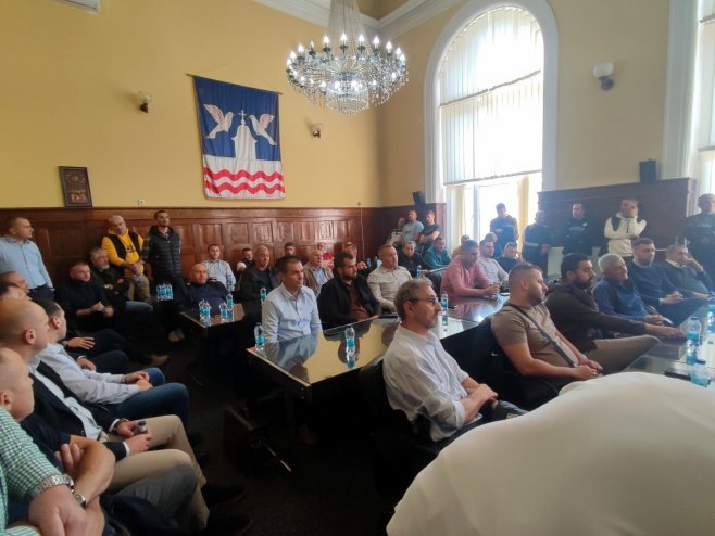 Sportski klubovi u Bijeljini traže isplatu zaostalih dugovanja, u suprotnom slijede protesti
