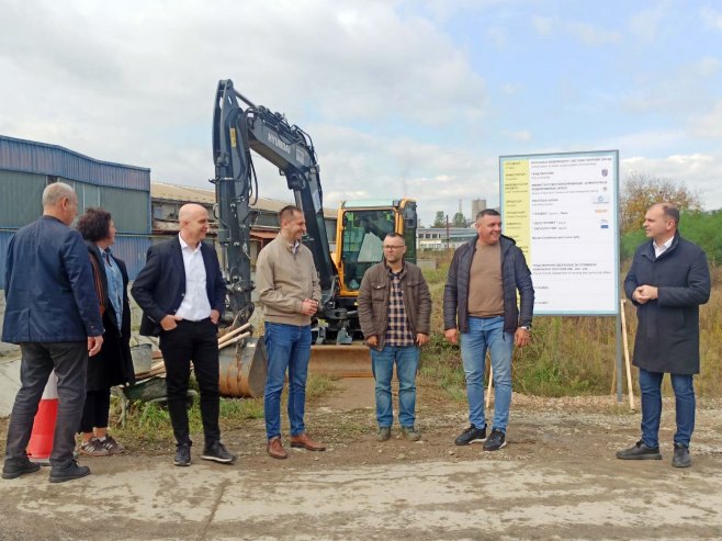Radovi na izgradnji vodovodnog sistema "Zapad", Zvornik Radovi na izgradnji vodovodnog sistema "Zapad", Zvornik - Foto: SRNA