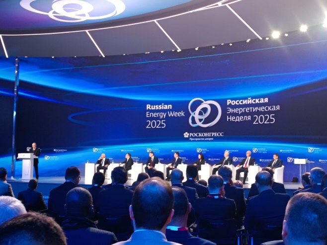 Đokić: Srpska dobija na važnosti učešćem na prestižnom energetskom forumu u Moskvi