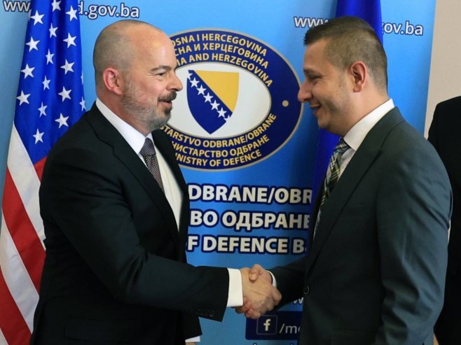Goganović na sastanku sa Ginkelom: Važno da svi poštuju Dejtonski sporazum
