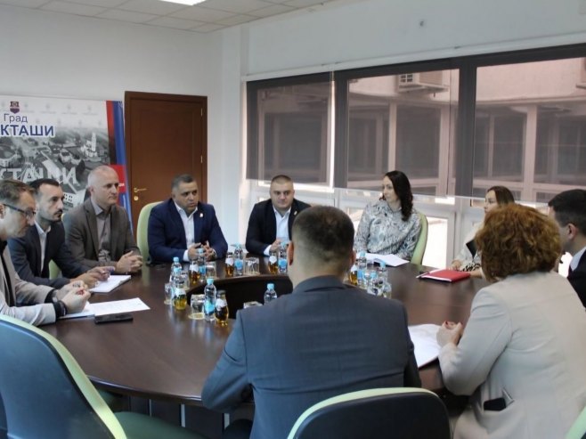 Laktaši, sastanak Laktaši, sastanak - Foto: Ustupljena fotografija