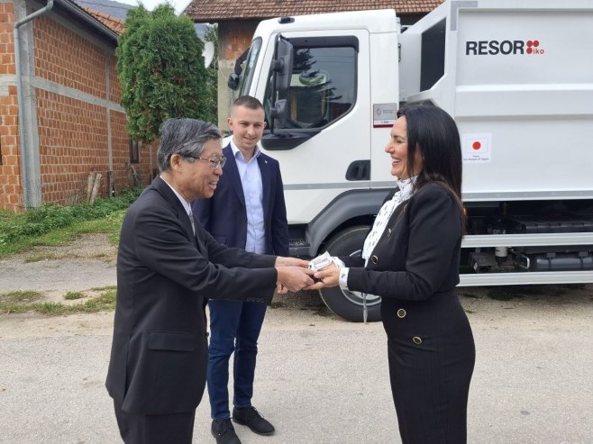 Donacija Јapana opštini Јezero Donacija Јapana opštini Јezero - Foto: RTRS