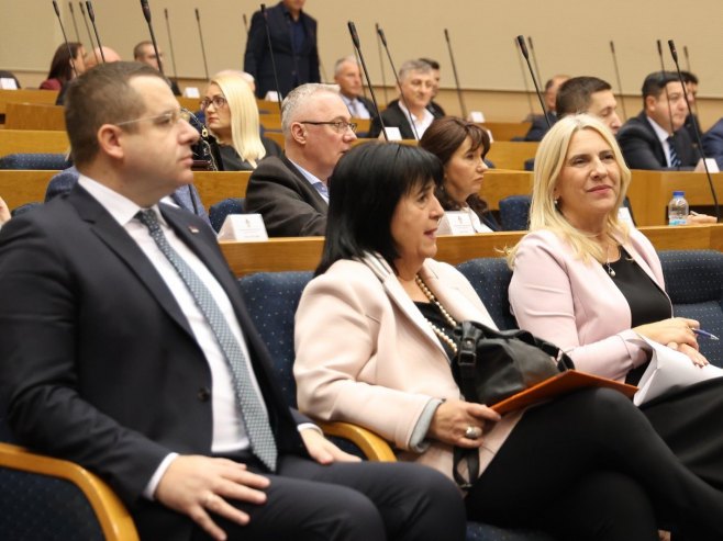 Sjednica NSRS Sjednica NSRS - Foto: predsjednikrs.rs/Dona Katušić