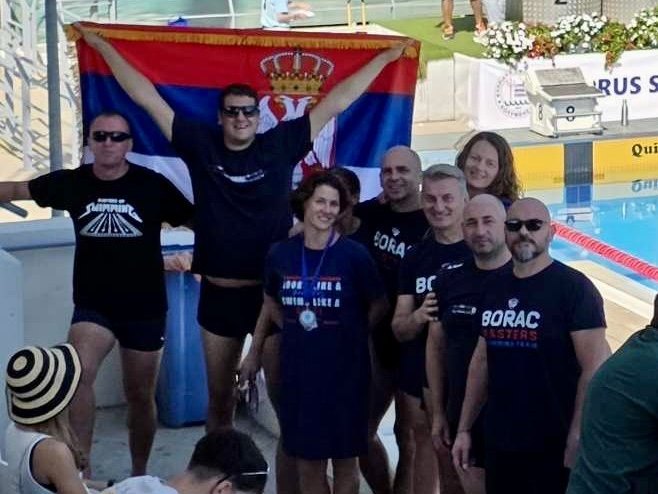 Plivači Borca donose 15 medalja svome gradu