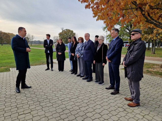 Golubović i Netanjahu u posjeti Donjoj Gradini (FOTO)