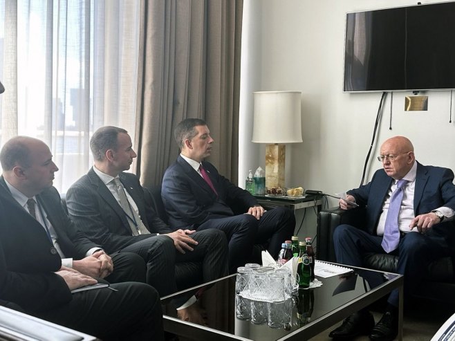 Đurić sa Nebenzjom: Situacija na Kosovu krajnje nestabilna