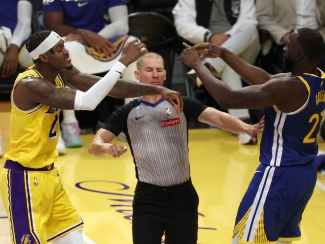 Spektakularno otvaranje NBA sezone - dva produžetka Oklahome i Hjustona, duel Šeja i Šenguna (VIDEO)
