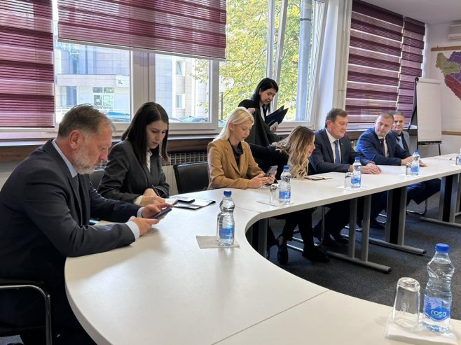 Delegacije vlada Srpske i Srbije posjetile Banjalučku pivaru (VIDEO)