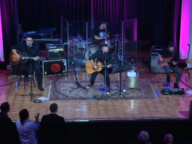 Koncert grupe "Vatra" u Banskom dvoru - Foto: RTRS