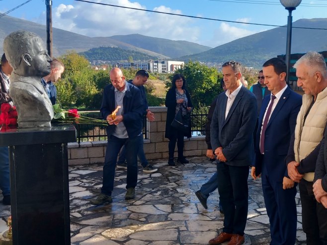 Duško Pujić - sjećanje Duško Pujić - sjećanje - Foto: SRNA