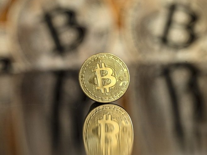 Bitkoin porastao za 1,94 odsto na 95.740 evra, itirijum za tri odsto na 3.410 evra