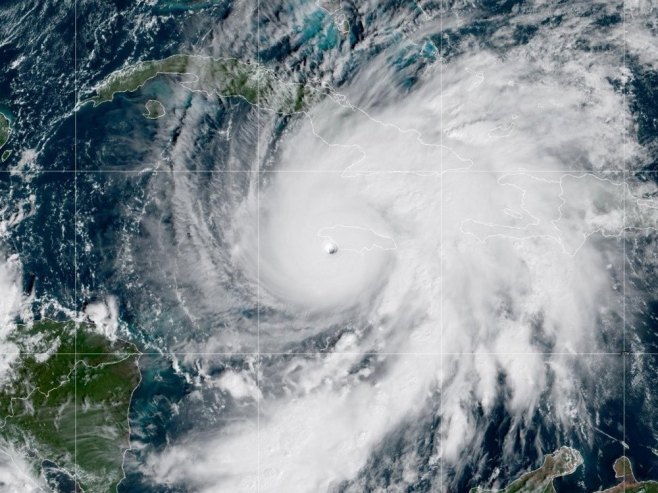 Uragan Melisa (foto: EPA/NOAA/NESDIS) Uragan Melisa (foto: EPA/NOAA/NESDIS) -