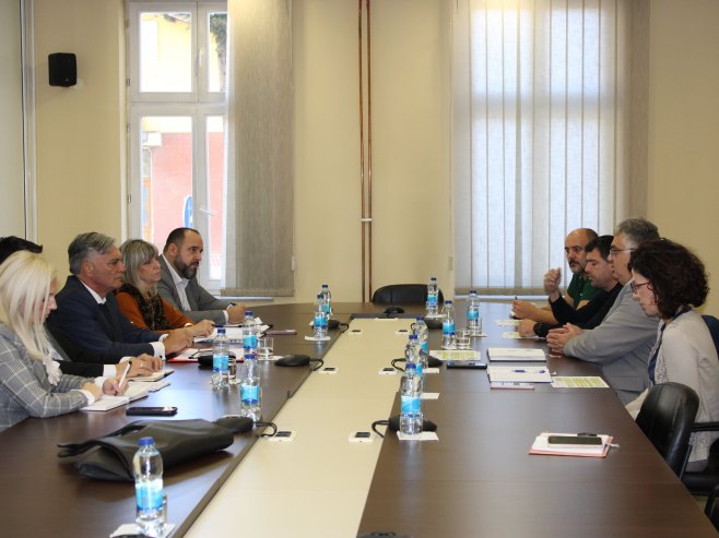 Karan-Gnjatić: Zajednički interes za unapređenje položaja zaposlenih