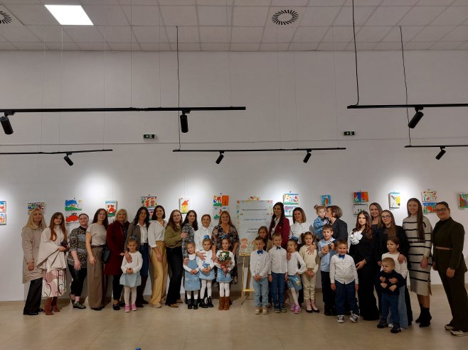 Na dječijoj izložbi prikupljeno 1.600 KM za šestogodišnjeg Igora Gužvića