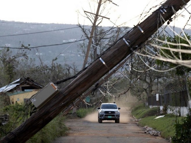 Uragan Melisa odnio skoro 30 života na Karibima, kreće se ka Bermudima
