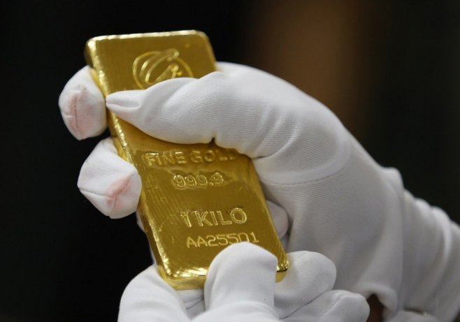 Cijene zlata danas pale za 0,3 odsto na 4.011,60 dolara po unci