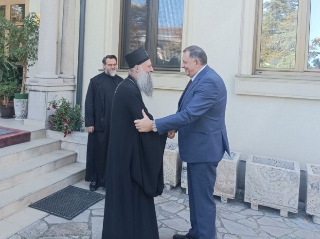 Dodik sa patrijarhom Porfirijem u Beogradu (FOTO)