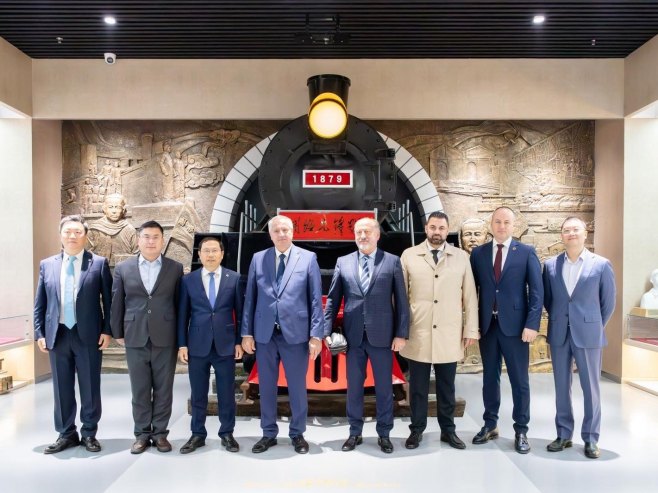 Višković sa kineskom kompanijom o budućem projektu izgradnje auto-puta Beograd-Banjaluka