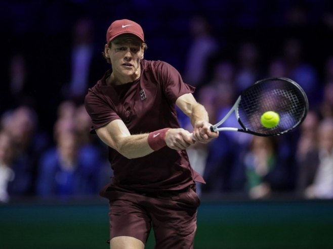 Siner zvanično najbolji teniser svijeta, Đoković zadržao peto mjesto