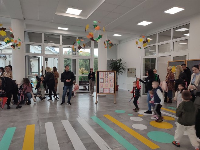 Radnici vrtića "Čika Јova Zmaj" u Bijeljini ponovo u štrajku