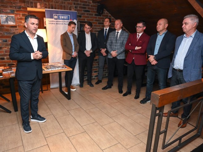 Udruženje SWOT gradi prepoznatljiv izdavački opus u oblasti ekonomije (FOTO)