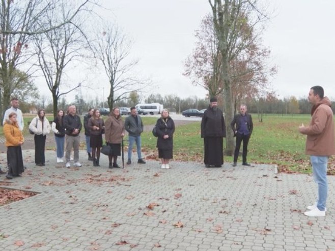 Srbi sa KiM posjetili Donju Gradinu, povezanost sa narodom u Srpskoj