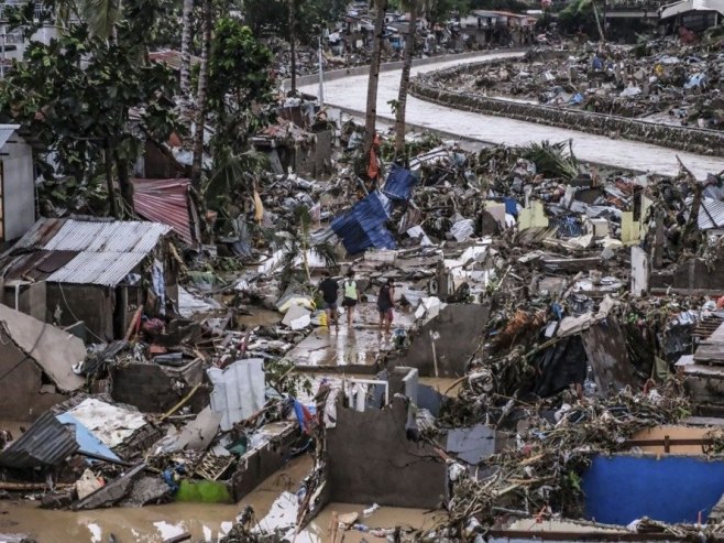 Broj stradalih u udaru tajfuna na Filipinima popeo se na 39