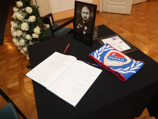 Održana komemoracija Mladenu Žižoviću (FOTO)