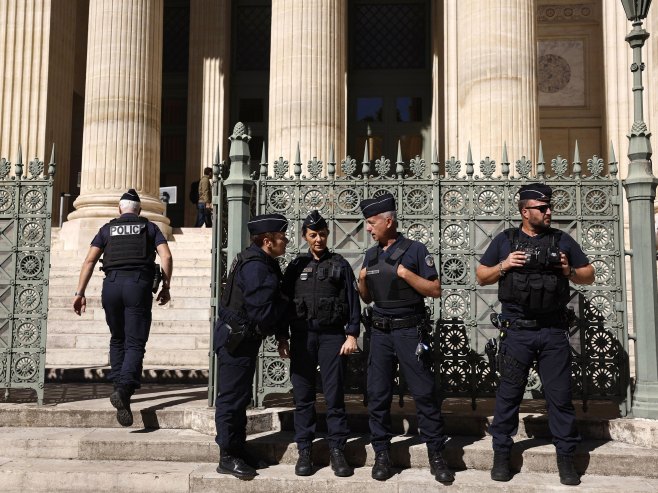 Francuska: Automobilom udario u ljude, vozač uhapšen