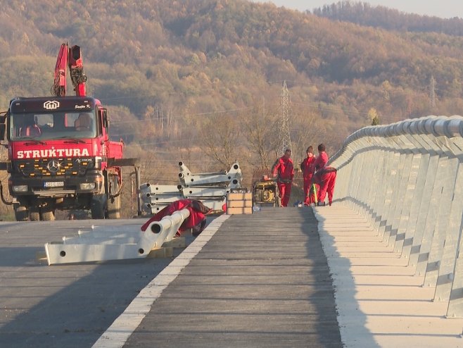 Kada će građani moći da koriste most u Česmi?