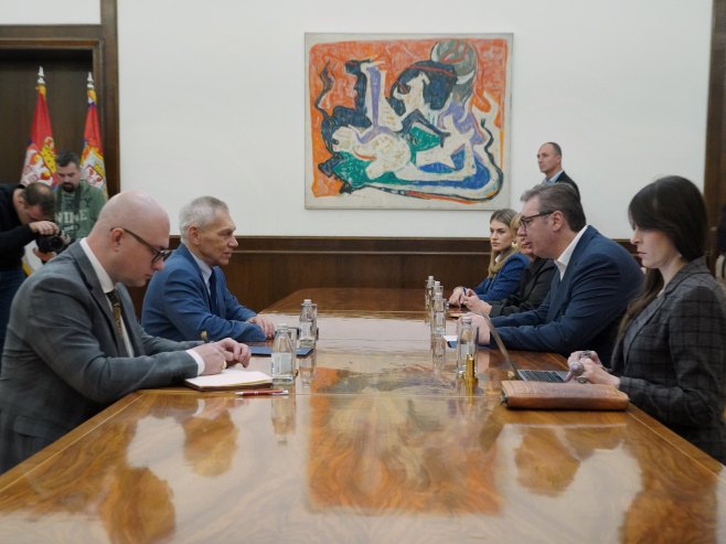 Vučić s Harčenkom o snabdijevanju gasom i NIS-u: Cilj da zaštitimo energetsku bezbjednost