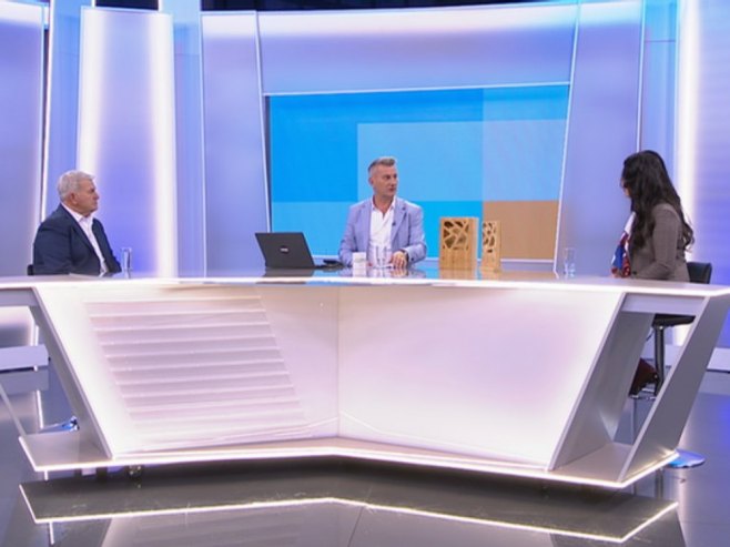 Draško Ilić i Minja Šurlan, gosti Јutarnjeg programa Draško Ilić i Minja Šurlan, gosti Јutarnjeg programa - Foto: RTRS