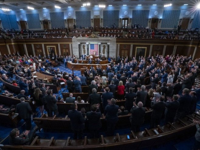 Senat SAD-a (foto: EPA/SHAWN THEW - ilustracija) - 