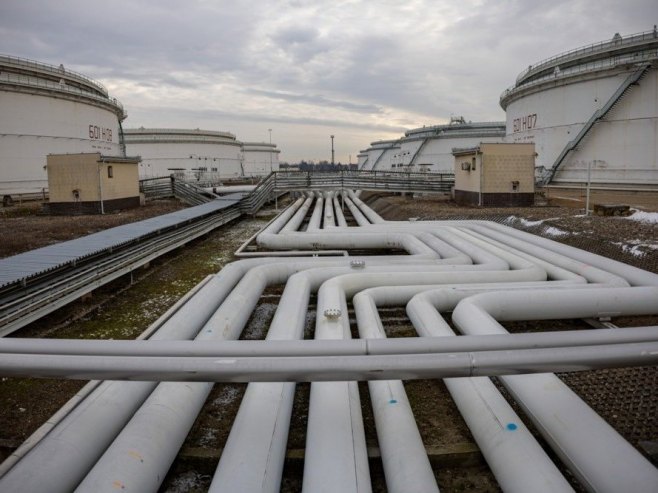 Moskva: Indija nije prekidala kupovinu ruske nafte