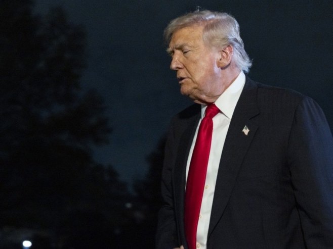 Tramp pomilovao desetine optuženih za miješanje u izbore