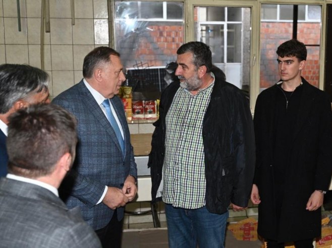 Dodik i Karan posjetili firmu "Pauer" u Rogatici; Firma poput ove nacionalno bogatstvo (FOTO/VIDEO)