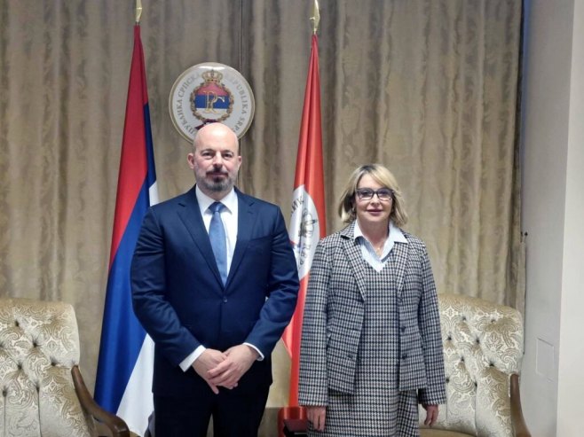 Trišić Babić sa Ginkelom: Srpska posvećena dijalogu kao jedinom putu napretka