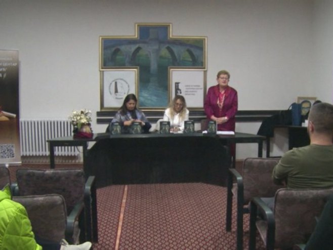 U Višegradu predstavljen roman "Sužanj" (VIDEO)