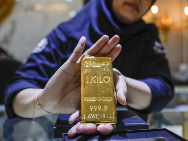 Rekordan skok zlatnih rezervi Rusije: Plus 92 milijarde dolara za samo godinu dana