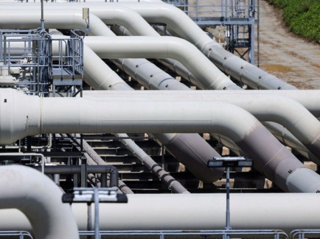 Gasovod (Foto: EPA/HANNIBAL HANSCHKE, ilustracija) - 