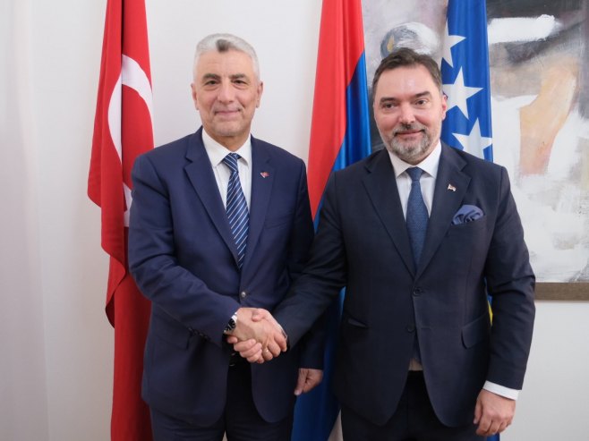 Košarac i Bolat o unapređenju spoljnotrgovinske razmjene