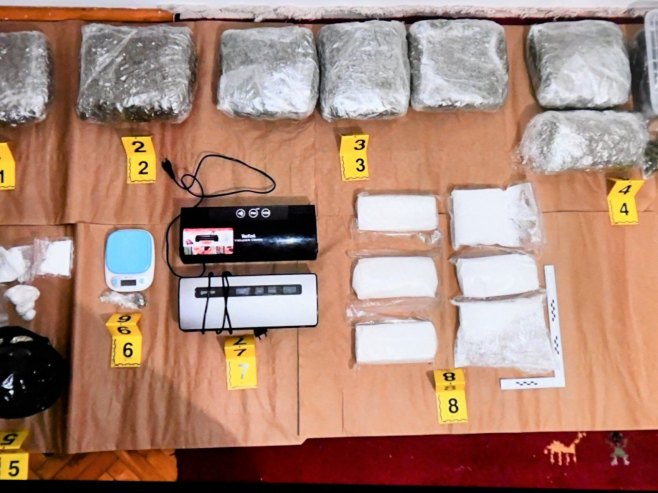 Akcija "Beretka": Pronađeno više od 38 kilograma droge, uhapšene tri osobe (FOTO)