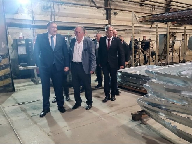 Dodik i Karan posjetili fabriku za pocinčavanje u Srebrenici