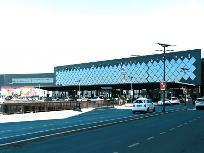 Otkazani letovi na relacijama Beograd-Dubaji i Beograd-Doha