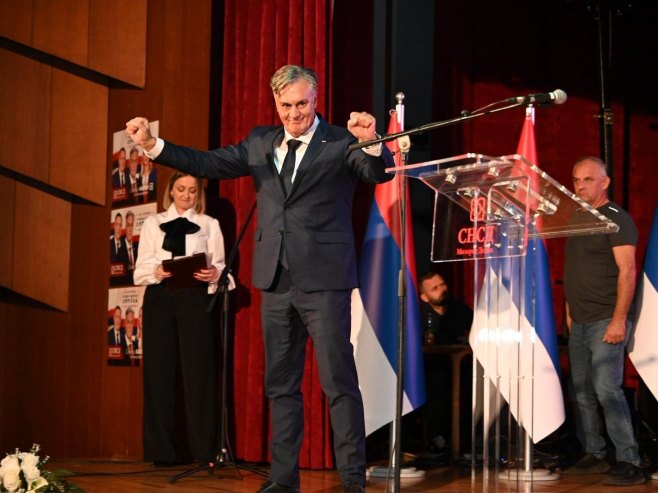 SNSD Derventa (foto: banjaluka.net/aleksandarstupar) SNSD Derventa (foto: banjaluka.net/aleksandarstupar) -