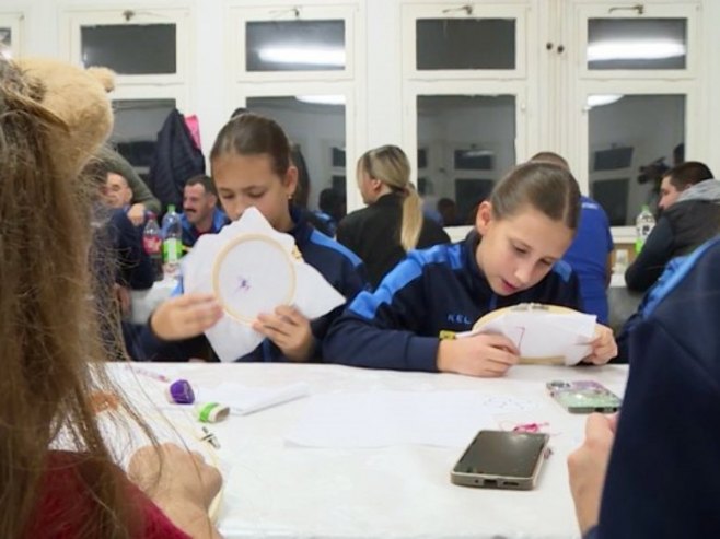 U Prijedoru održana radionica kozarskog veza (VIDEO)