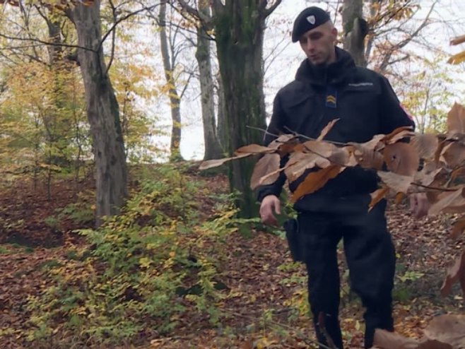 Policajac na visini zadatka, pripadnik Žandarmerije spasio život petnaestogodišnjem dječaku (VIDEO)
